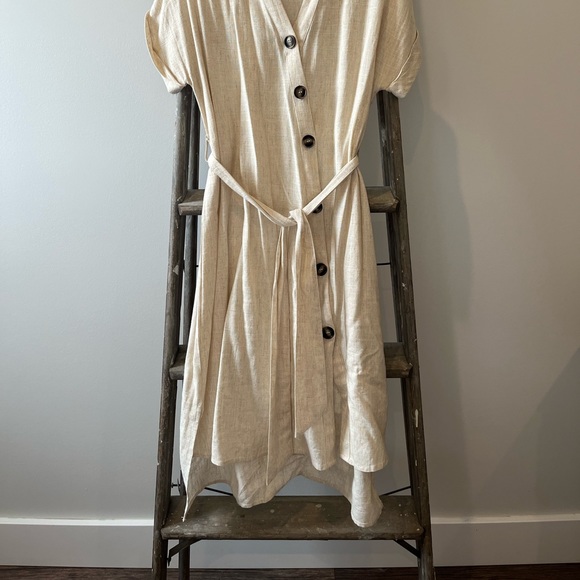 PINK MARTINI COLLECTION | The Kaia Dress | Linen - Picture 5 of 12